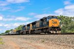 CSX 4766 on M-403